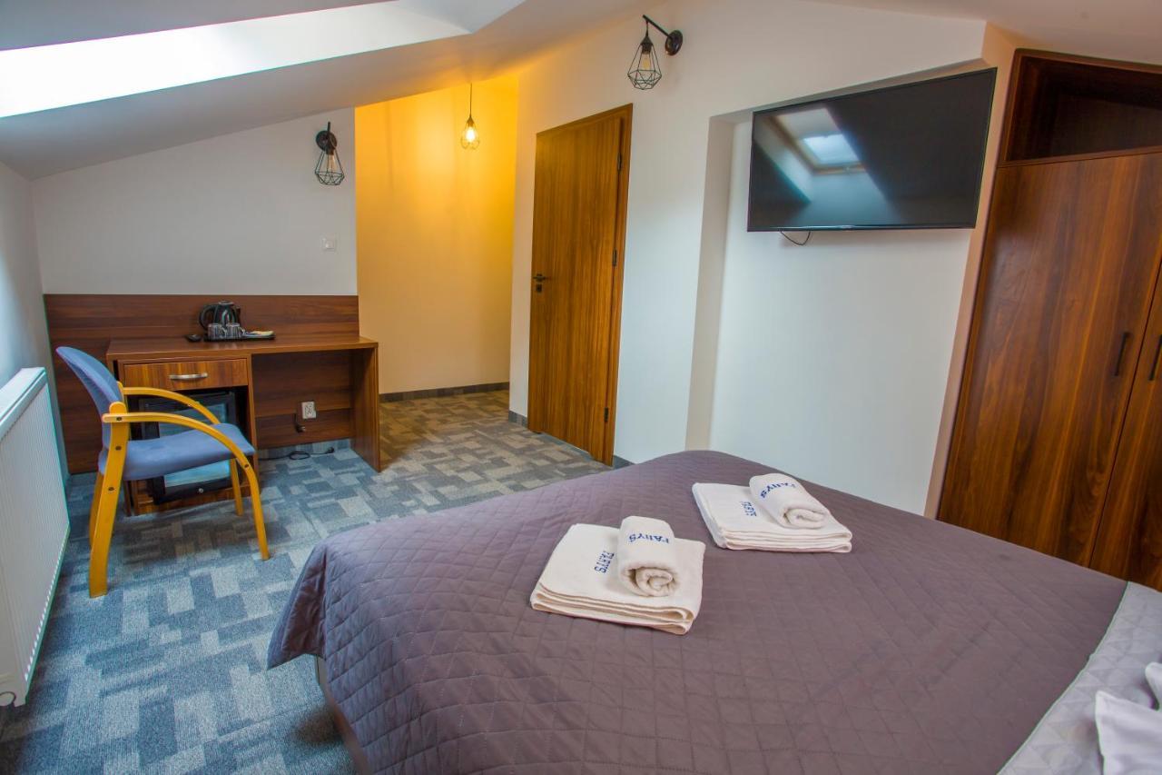 Farys - Swietna Lokalizacja, Sauna, Jacuzzi, Piekne Widoki Z Okien Krynica Zdroj Bagian luar foto
